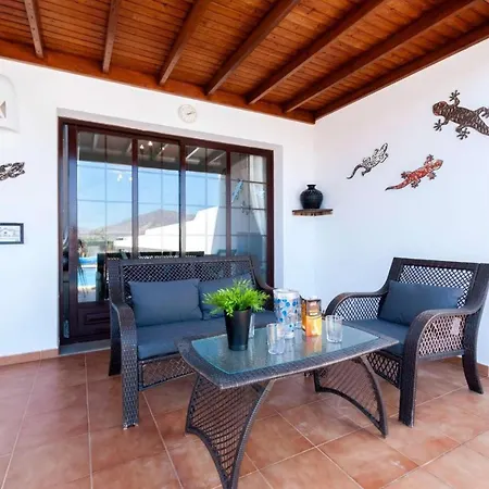 Villa Minstrel