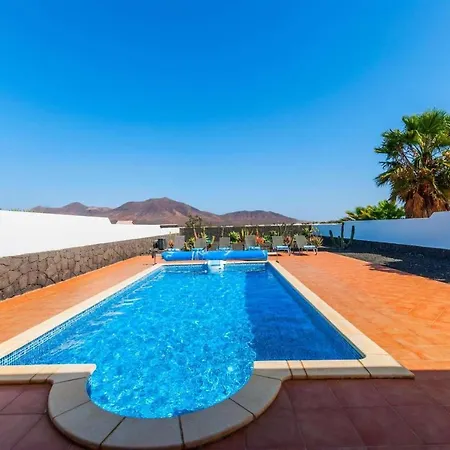 Villa Minstrel Playa Blanca (Lanzarote)